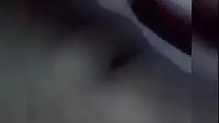 العم ينام معا بنت اخو