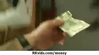 فتيات مثيرات يكشفن أجسادهن الساخنة في صور خاصة