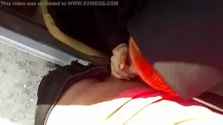 سكس إيراني صريح: محجبة تخدم الزب بمهارة
